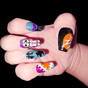 Halloween press on nails